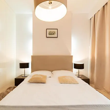 Platinum Towers E-apartments 4*