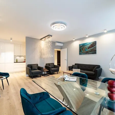 Platinum Towers E-apartments 4* Varsó