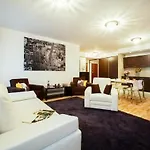 Platinum Towers E-apartments Apart-hotel