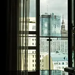 Apart-hotel Platinum Towers E-apartments