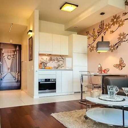 Platinum Towers E-apartments وارسو