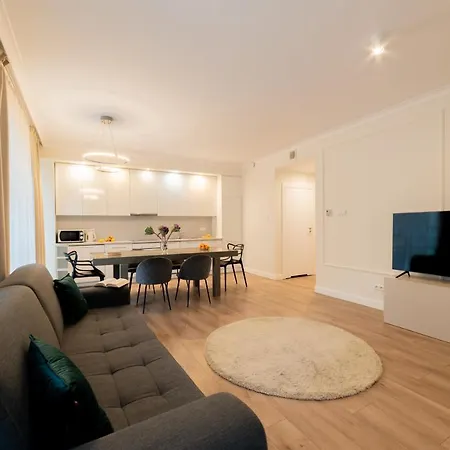 Platinum Towers E-apartments شقة فندقية وارسو