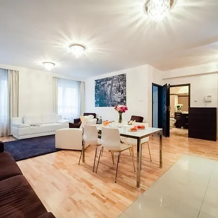 Platinum Towers E-apartments 3* Warszawa