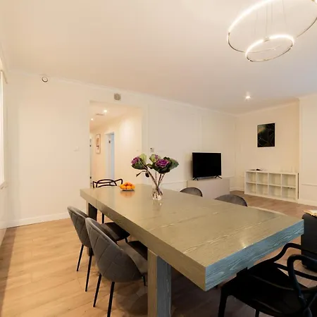 Platinum Towers E-apartments 3* Varsovie