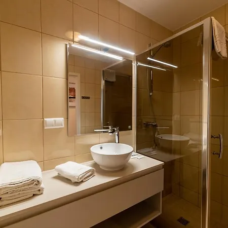 Lägenhetshotell Platinum Towers E-apartments 4*