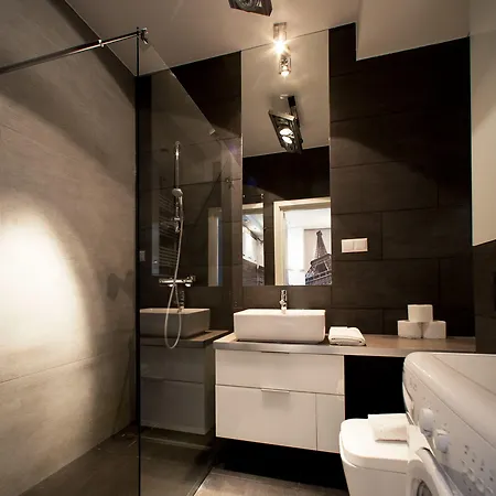 Platinum Towers E-apartments شقة فندقية وارسو