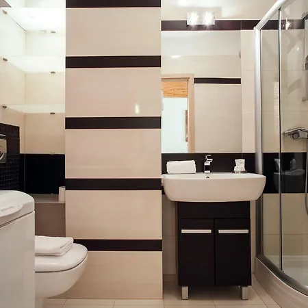 Platinum Towers E-apartments