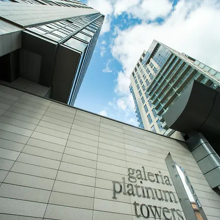 Platinum Towers E-apartments شقة فندقية وارسو