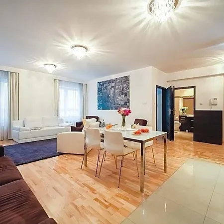 Platinum Towers E-apartments Aparthotel 3*