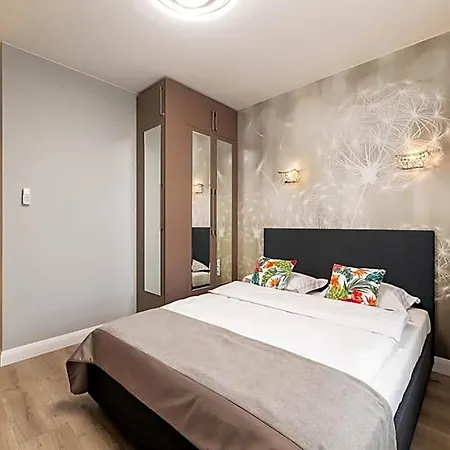 Platinum Towers E-apartments Varsavia