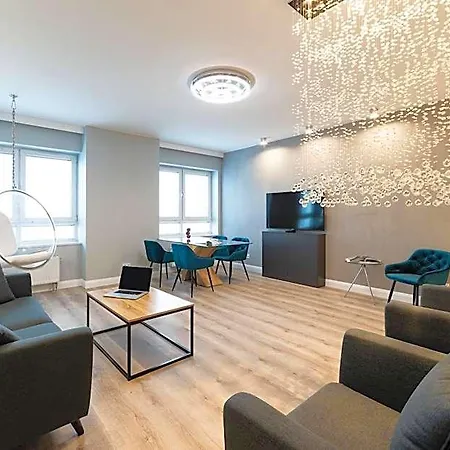 Platinum Towers E-apartments
