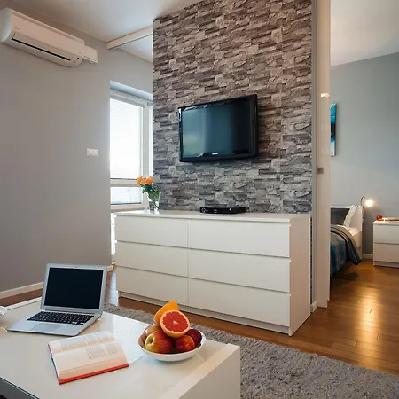 Platinum Towers E-apartments 4* Varšava