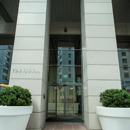 Platinum Towers E-apartments Aparthotel Varšava