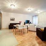 Platinum Towers E-apartments 4*