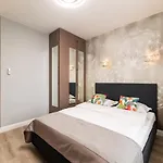 Platinum Towers E-apartments 4* Varsovie